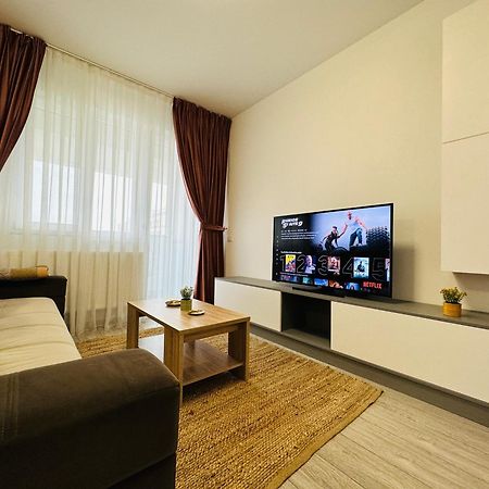 Palas Retreat - Q Residence Iasi Exteriér fotografie