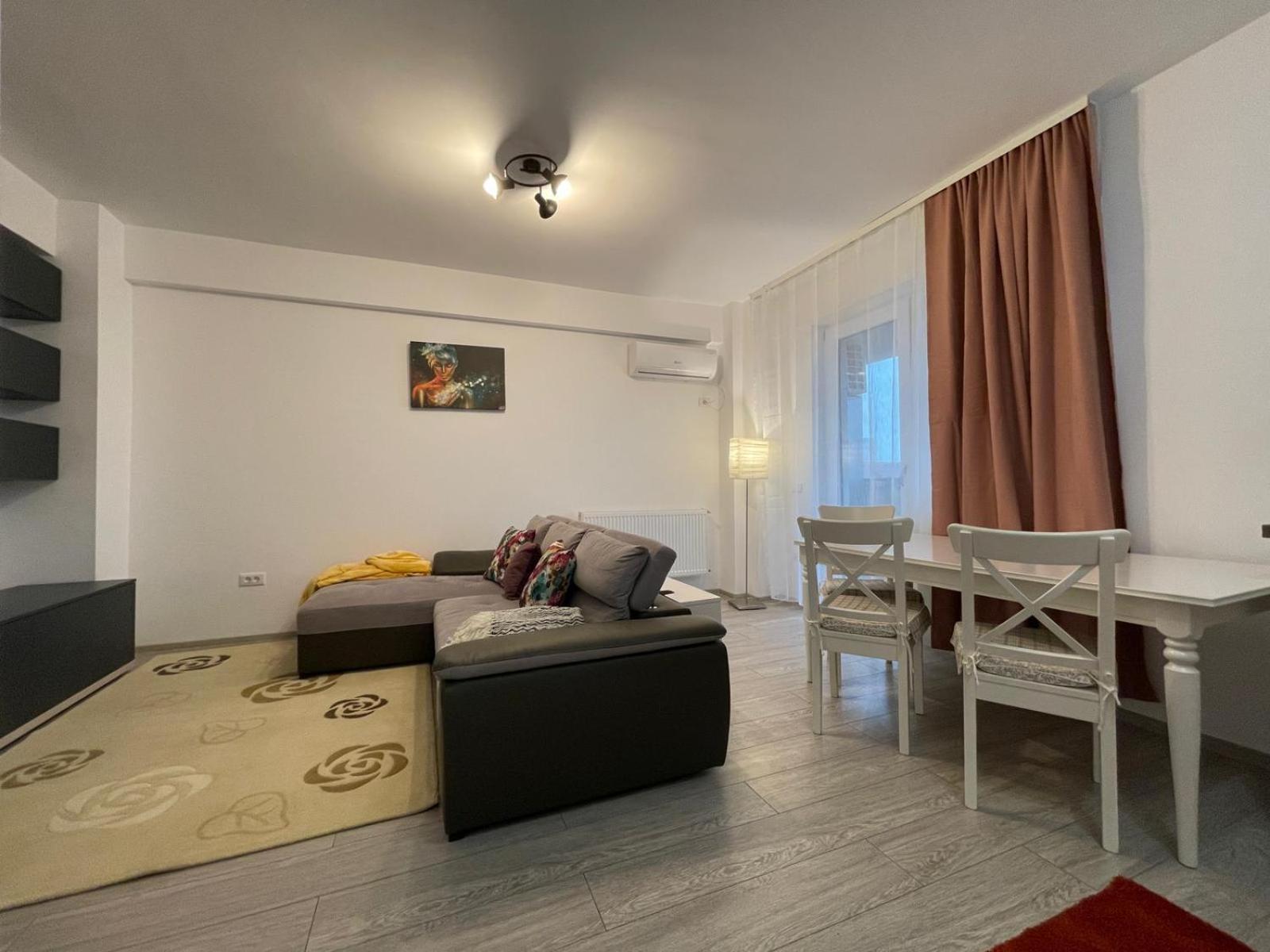 Palas Retreat - Q Residence Iasi Exteriér fotografie