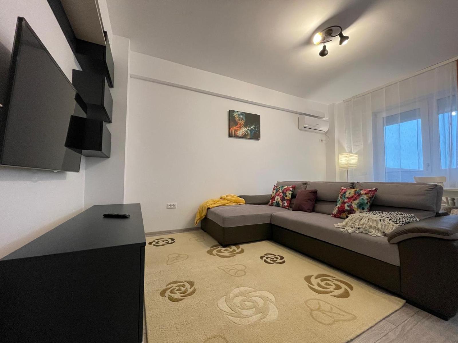 Palas Retreat - Q Residence Iasi Exteriér fotografie